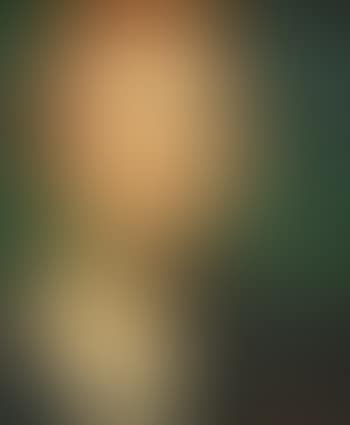 Portrait of a woman with red hair (preview)