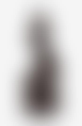 Black seated torso (preview)