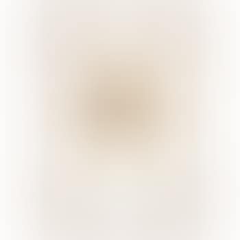 Woman With An Hourglass (preview)