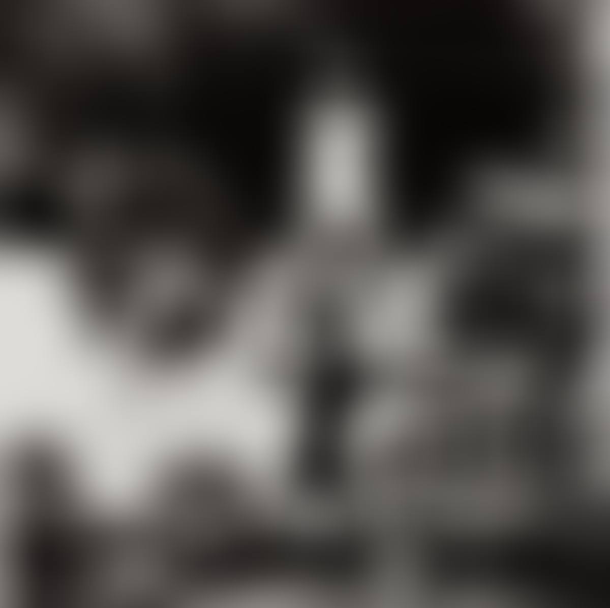 Raquel Welch in her backyard, Beverly Hills (preview)
