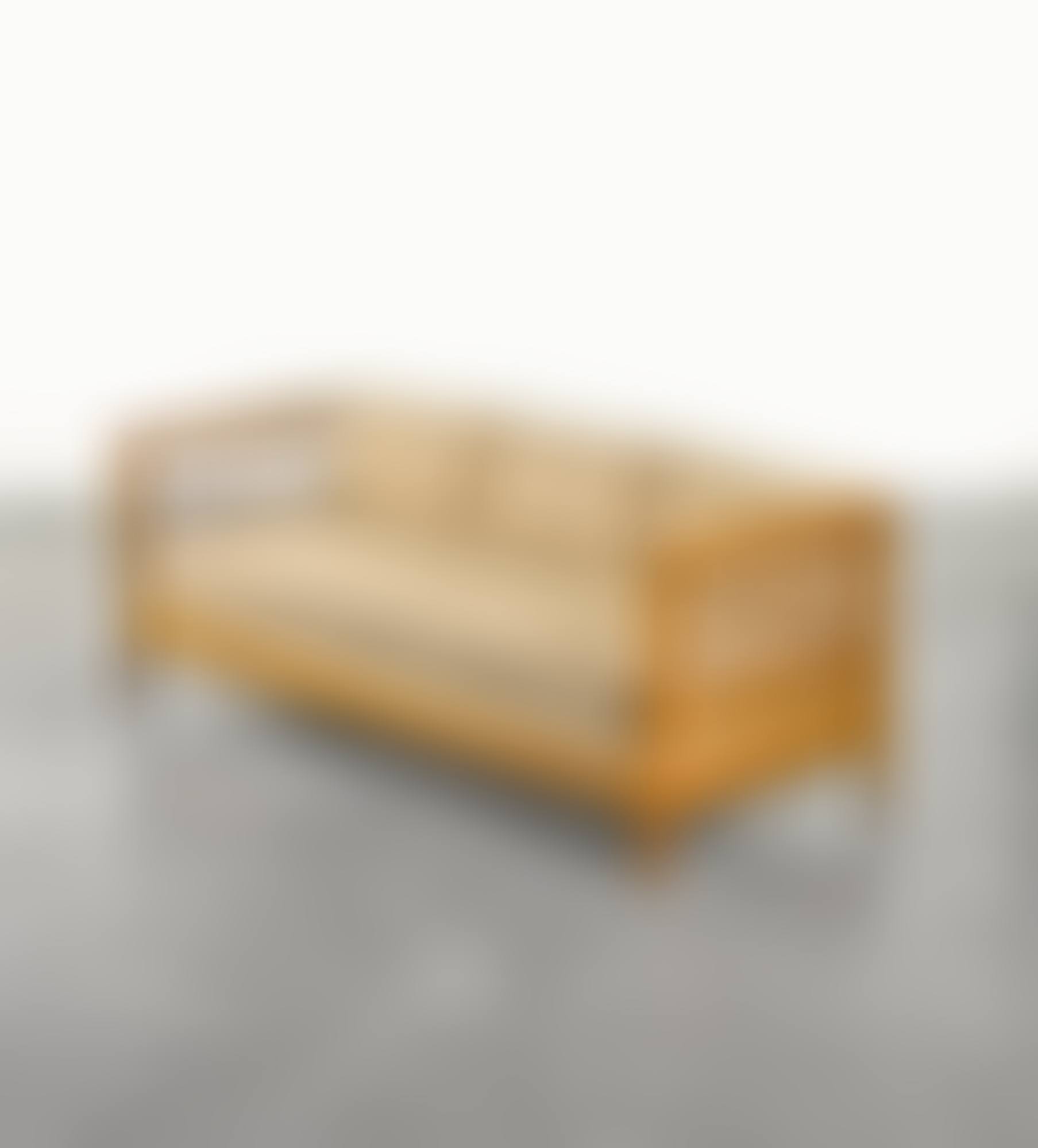 DAY BED (preview)