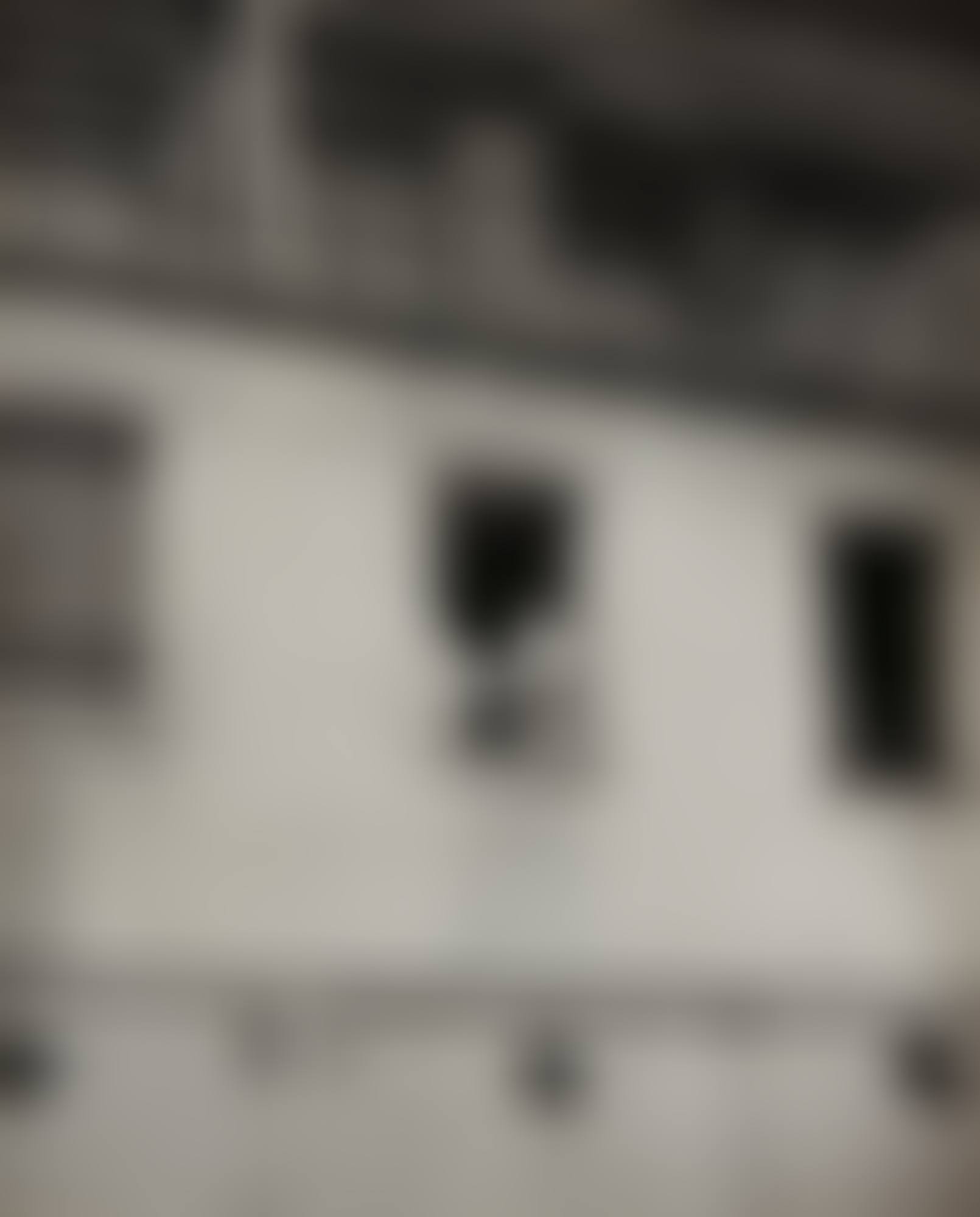 UNTITLED (WOMEN IN WINDOWS) (preview)