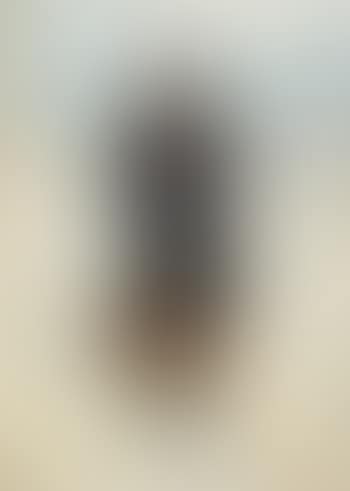 Jeune femme place de la Concorde , (preview)