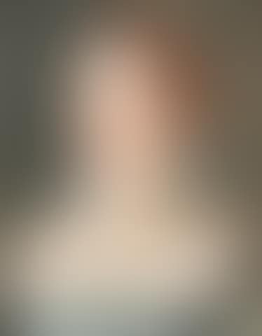Portrait of a lady, bust-length, in a blue dress (preview)