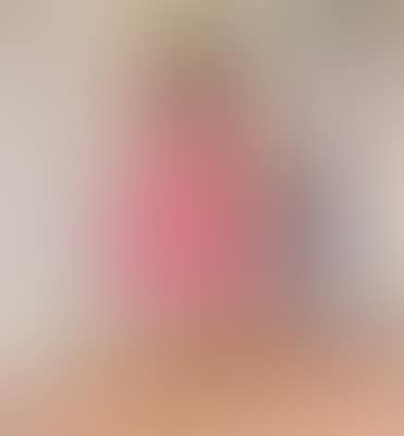 Greti in rotem Kleid (preview)