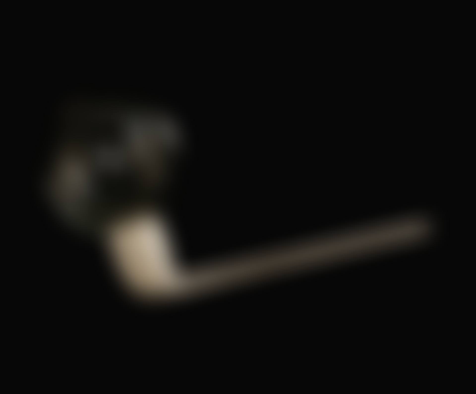 CE QUI MANQUE A NOUS TOUS (preview)