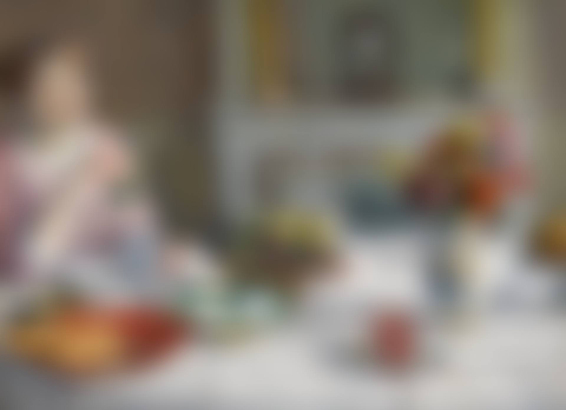 FEMME MANGEANT DU RAISIN (preview)