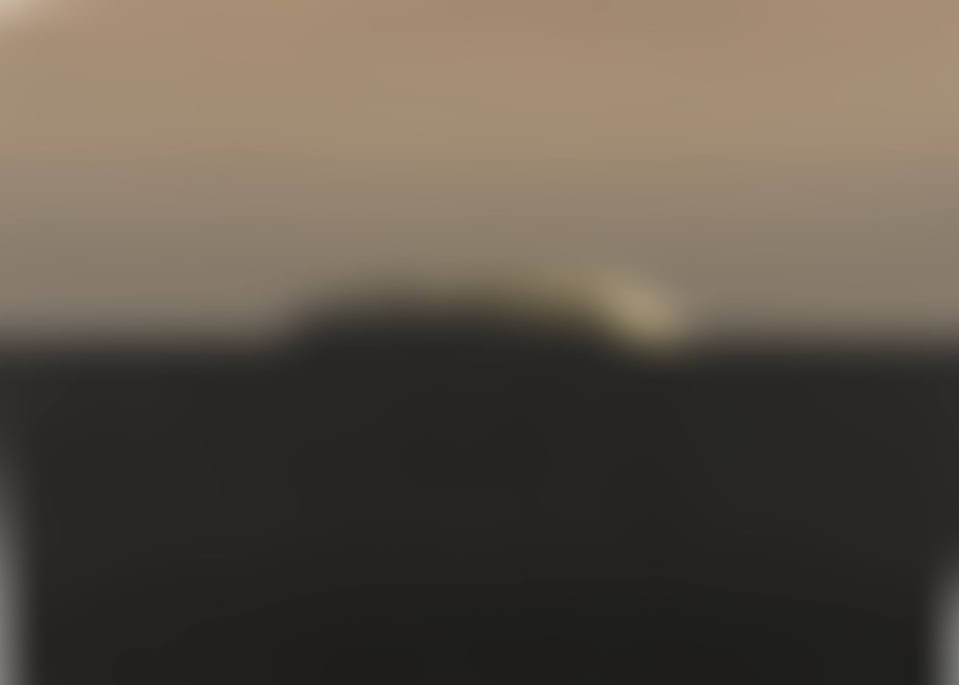 LA COLLINE (preview)
