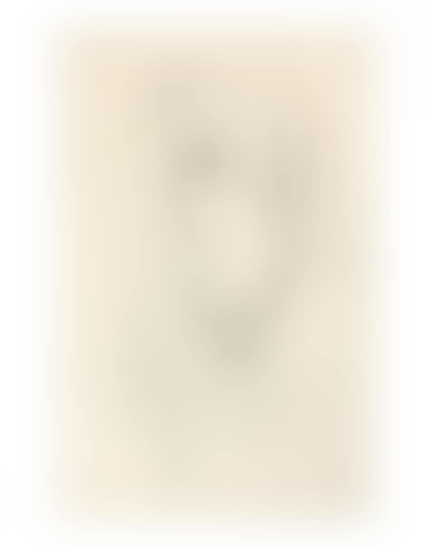 Portrait of woman with necklace (preview)