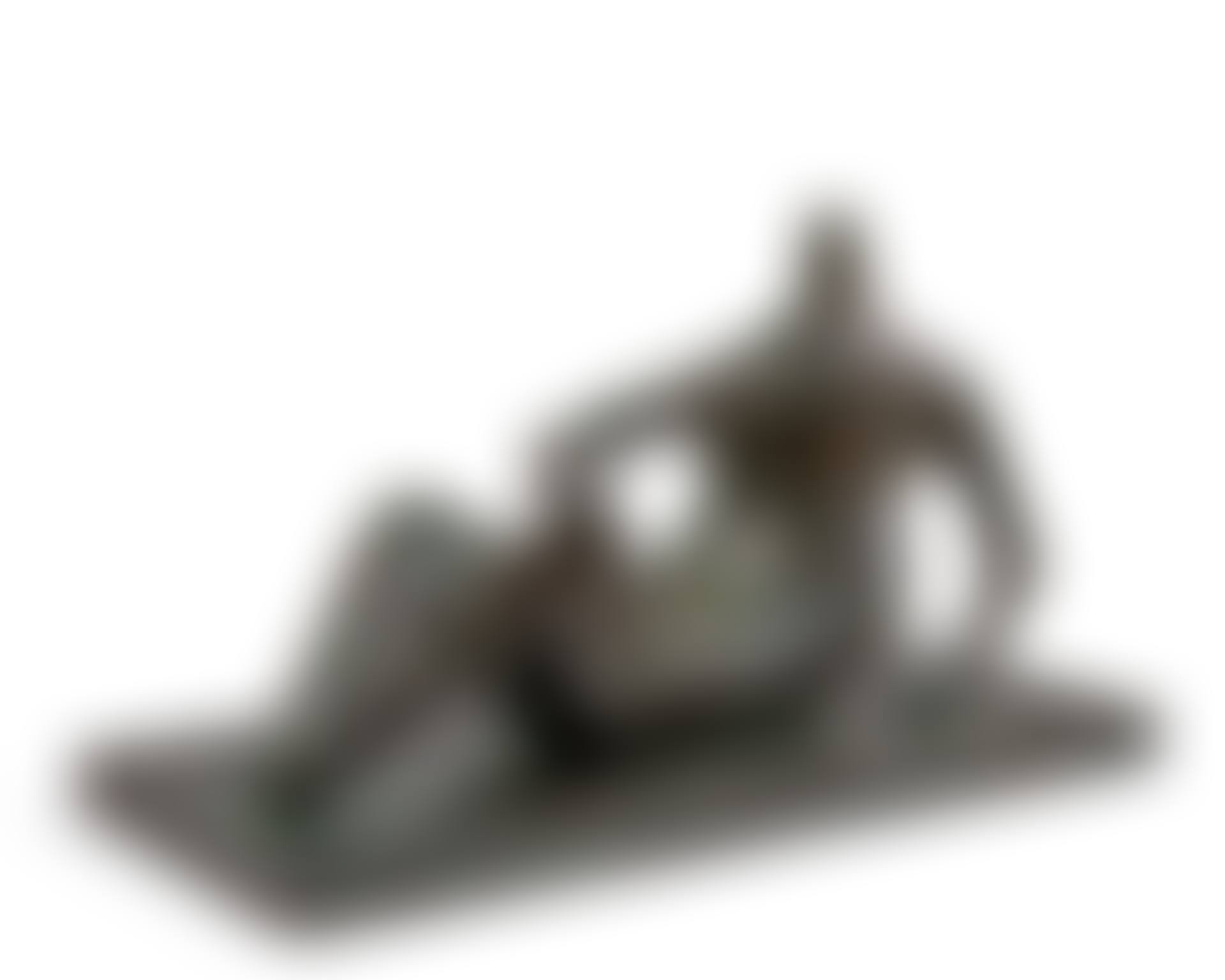RECLINING FIGURE: POINTED HEAD (preview)