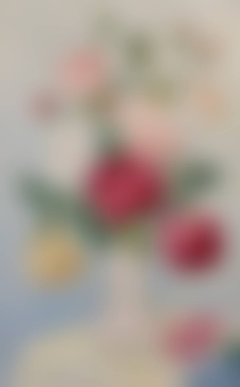 Vase of roses (preview)