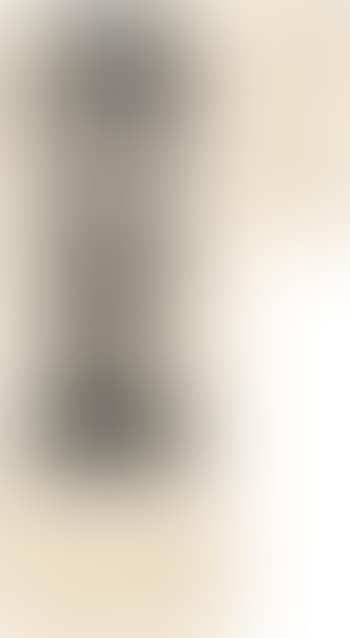 Kniende vor einem Marienbild ,
Circa
1893 (preview)