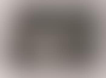 Minotaure aveugle guide par une fillette dans la nuit (preview)