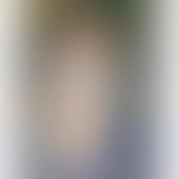 Jeune femme se baignant (preview)