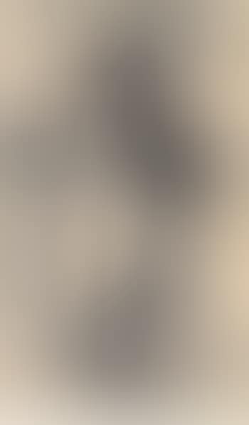 Nude (preview)