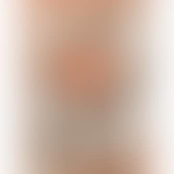 Woman with mirror (preview)