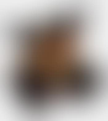 Nana assise (preview)