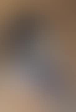 Portrait of a young woman (preview)