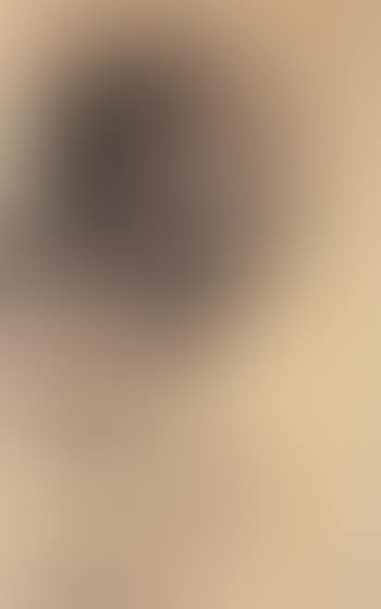 Old woman with a lowered head facing right (preview)