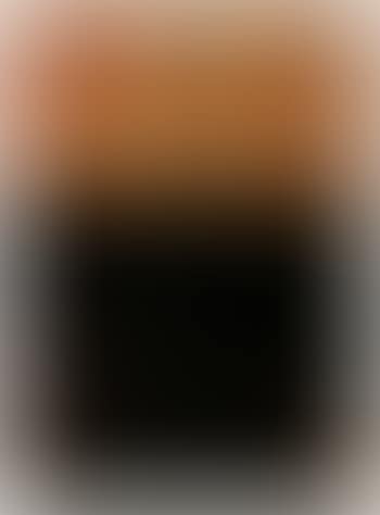 Papel ocre y negro doblado (preview)