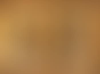 Lady in yellow (preview)