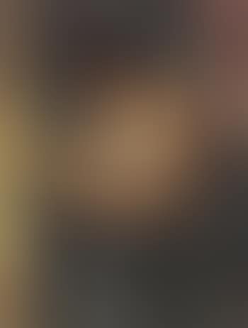Brune a la fenetre (preview)