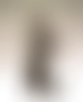 Kniende (preview)