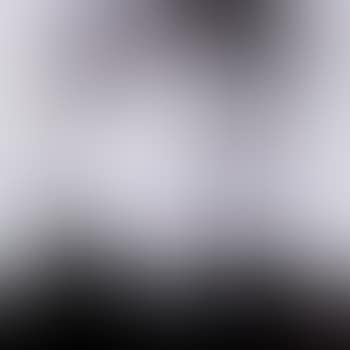 Self portrait (preview)