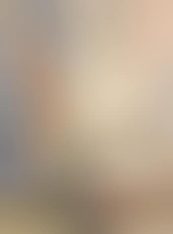 Flowers in vase (preview)