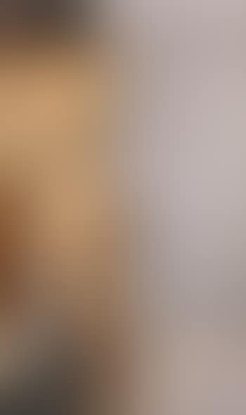 Standing nude with mirror (preview)
