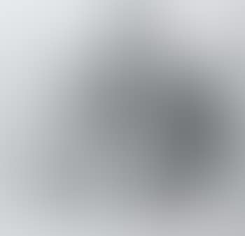 Homme habille d'un grand drape (preview)