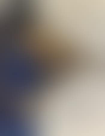 Blue violinist (preview)