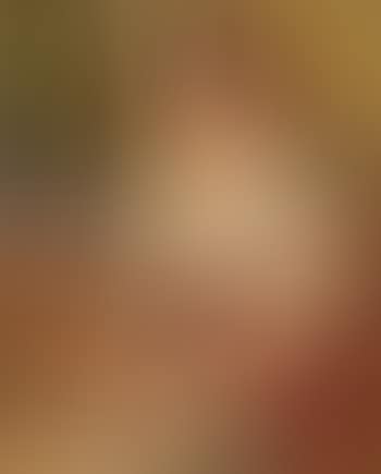 Jeune fille assise en costume Orientale (preview)