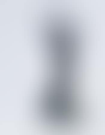 Kniende - Kneeling female nude (preview)
