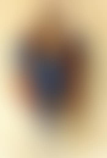Soldier in 16th century costume (preview)
