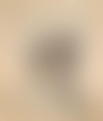 Self portrait in a fur (preview)