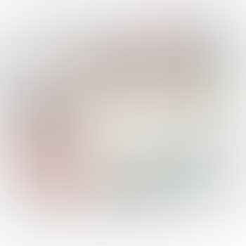 Bedroom brunette doodle (preview)
