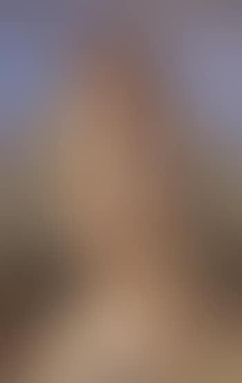 Nude girl seated (preview)