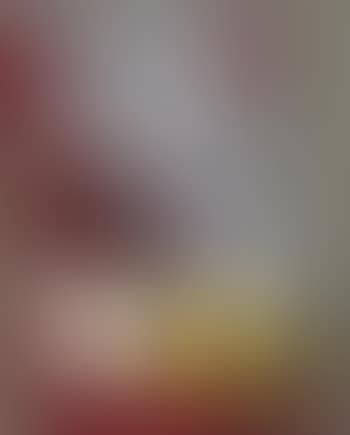 Cruche et citrons sur une chaise (preview)