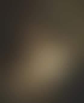 A woman singing (preview)