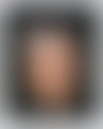 Agnes Martin (preview)