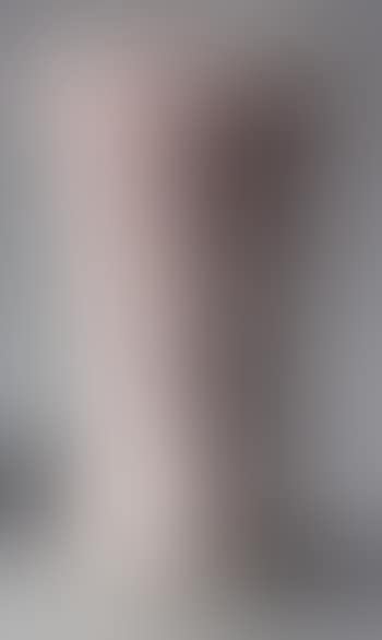 Beaker vase with oval lip (preview)