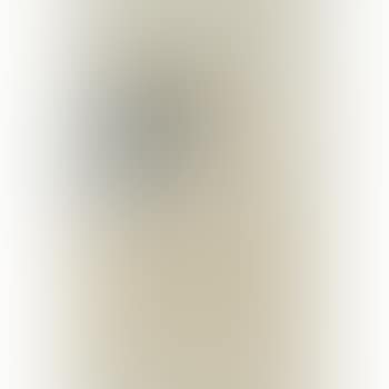 Blonder Mädchenhalbakt Mit Blauem Hemd Und Blauem Haarband (Semi-nude Blond Girl With Blue Shirt And Blue Headband) (preview)