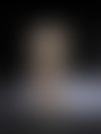 Maquette, vertical screen form (preview)