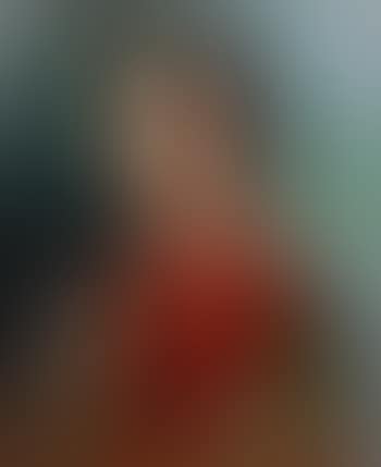 A portrait of a lady, bust length (preview)