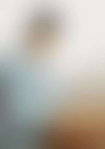 Lesender alter Bauer (preview)