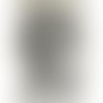 Woman with elaborte headdress (preview)