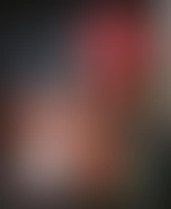 Caballo y figura roja (preview)