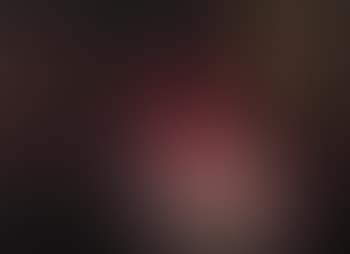 Courtney Love: Falling in Pink (preview)