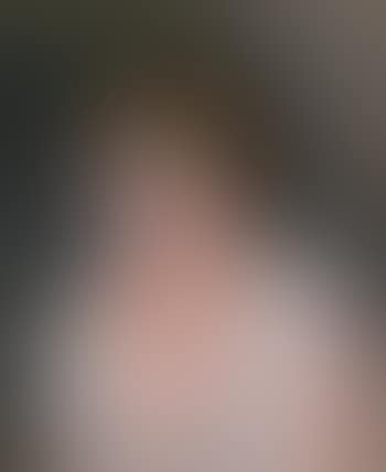 Buste de femme en chemise (preview)